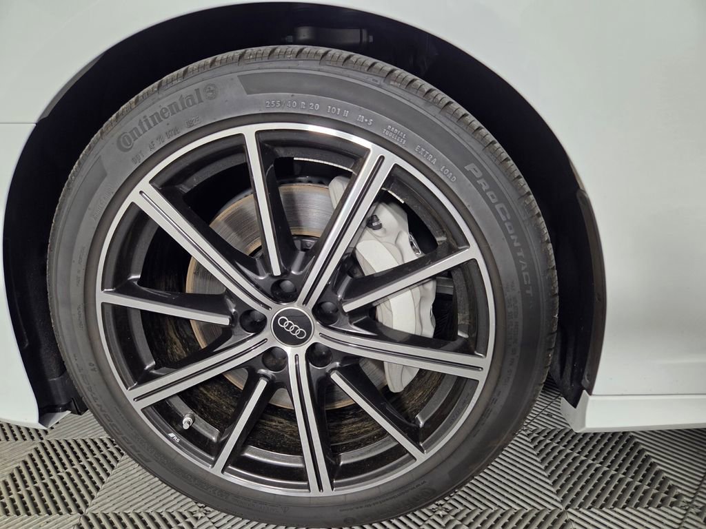 Used 2025 Audi A6 3.0T Premium image 9