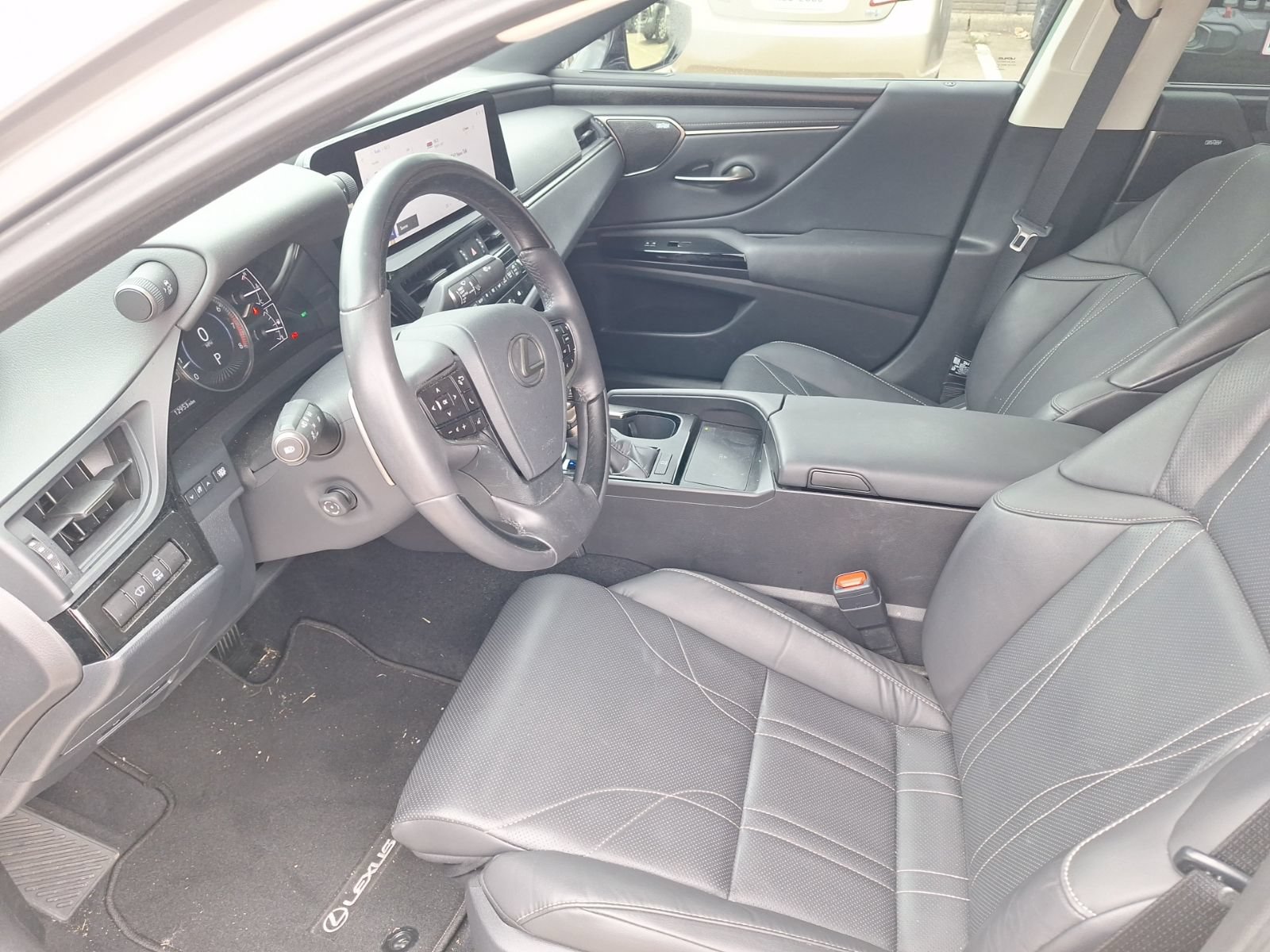 Used 2025 Lexus ES 350 Ultra Luxury FWD image 14