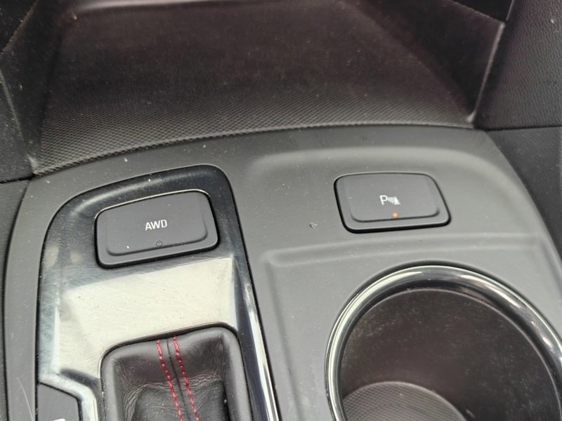 Used 2022 Chevrolet Equinox RS w/ RS Leather Package image 41