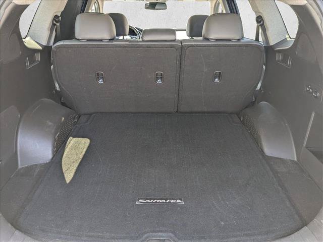 Used 2019 Hyundai Santa Fe Limited FWD image 6