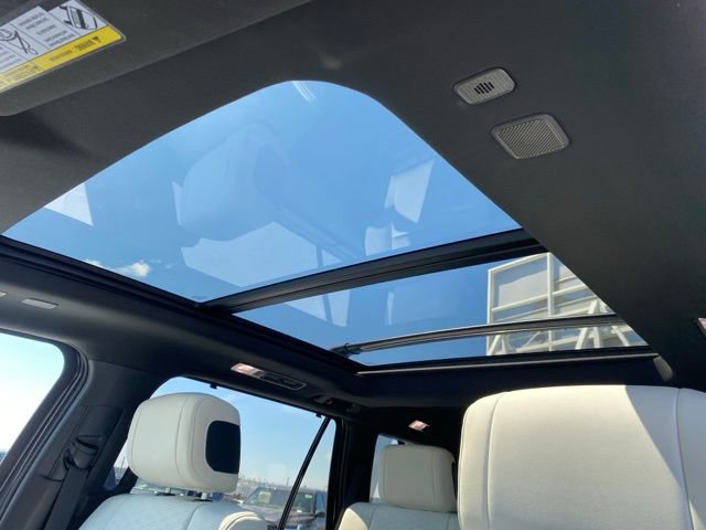 Certified 2025 Toyota Sequoia Capstone image 9