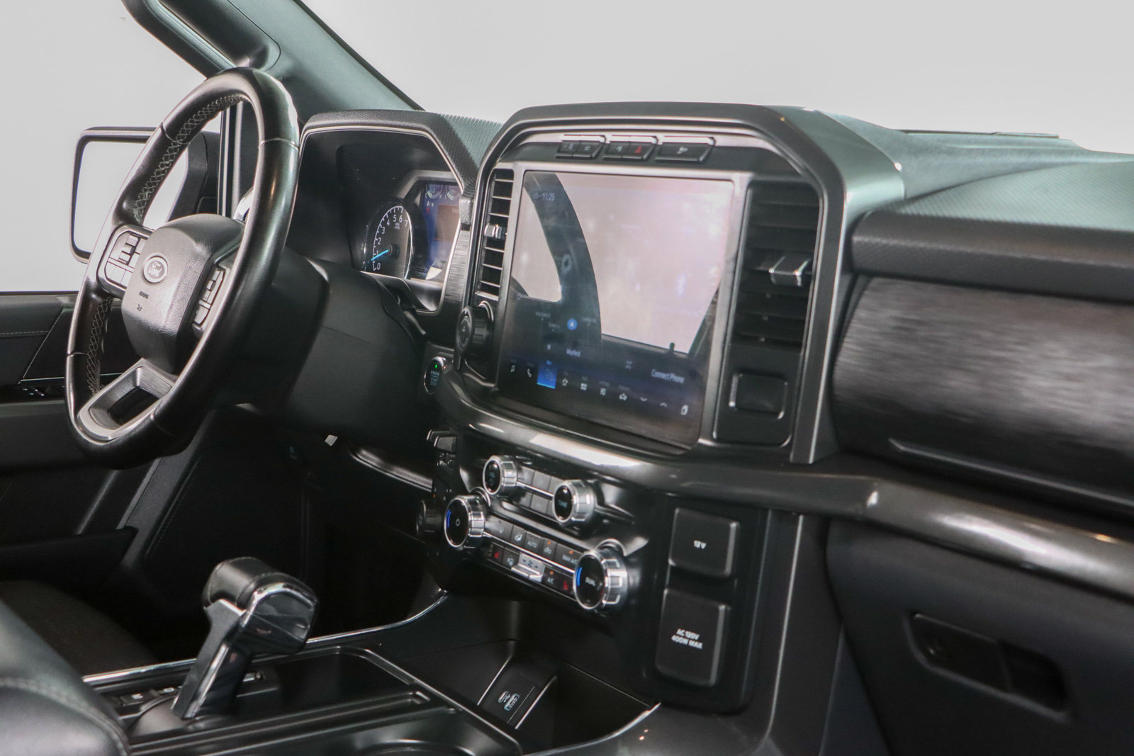 Used 2023 Ford F150 XLT w/ Equipment Group 302A High AWD/4WD image 28