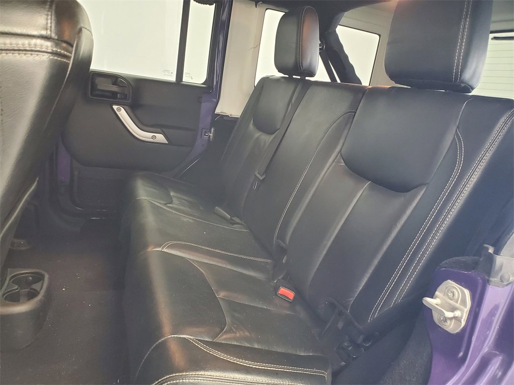 Used 2018 Jeep Wrangler Unlimited Rubicon w/ Cold Weather Group image 19