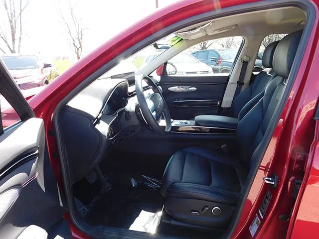 Used 2025 Genesis GV70 2.5T AWD/4WD image 15