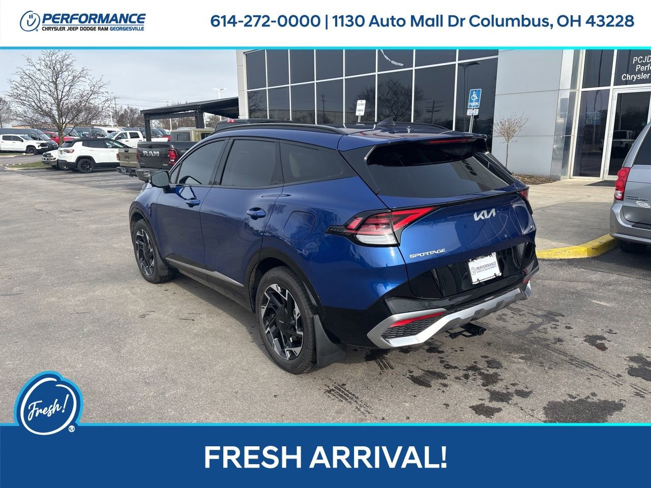 Used 2025 Kia Sportage SX image 6