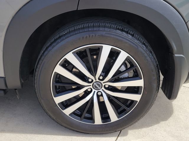 Used 2024 Nissan Pathfinder Platinum w/ Cargo Package AWD/4WD image 15