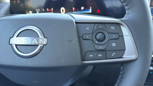 New 2027 Nissan Sentra SV w/ SV Convenience Package FWD image 24