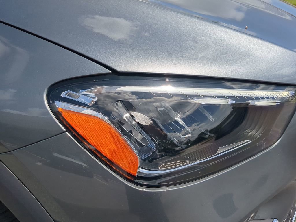 Used 2025 Mercedes-Benz GLE 450e 4MATIC image 23