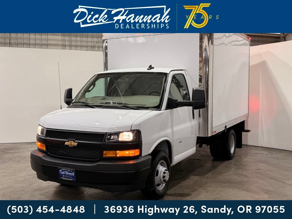 New 2025 Chevrolet Express 3500 w/ Power Convenience Package