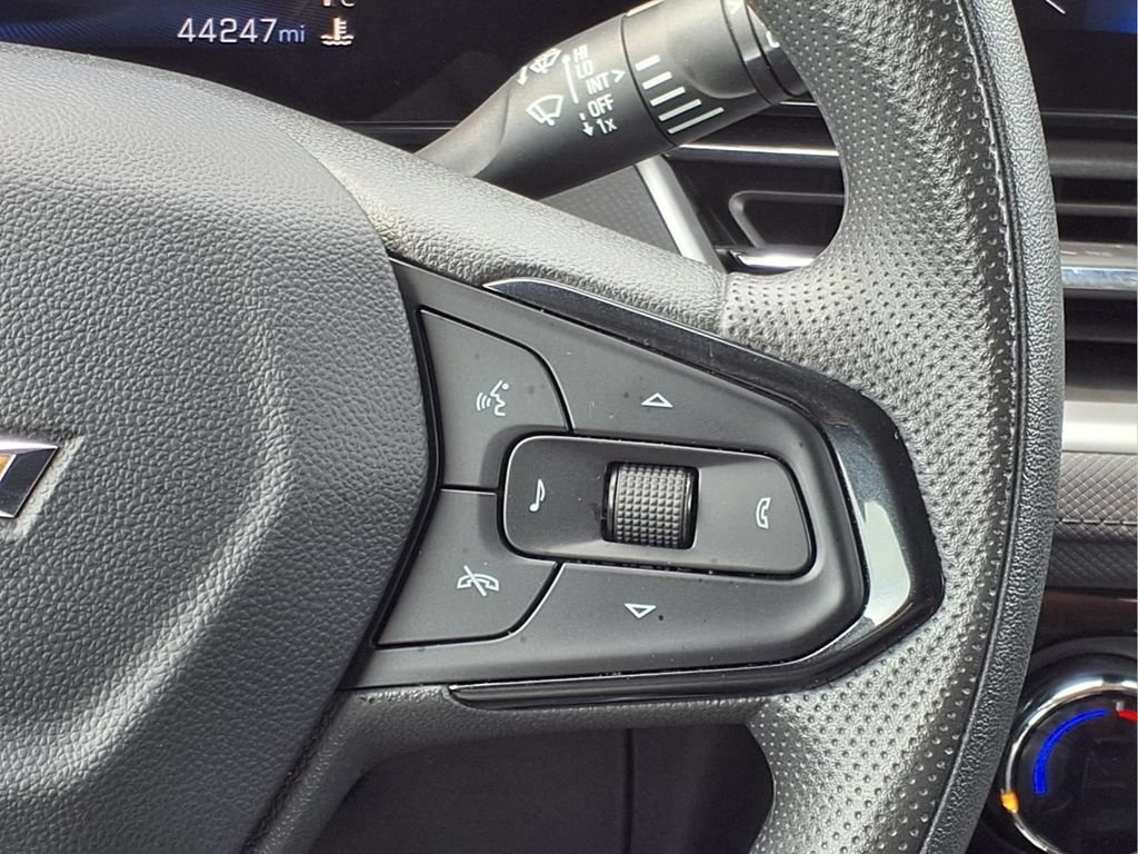 Used 2025 Chevrolet TrailBlazer LT FWD image 17