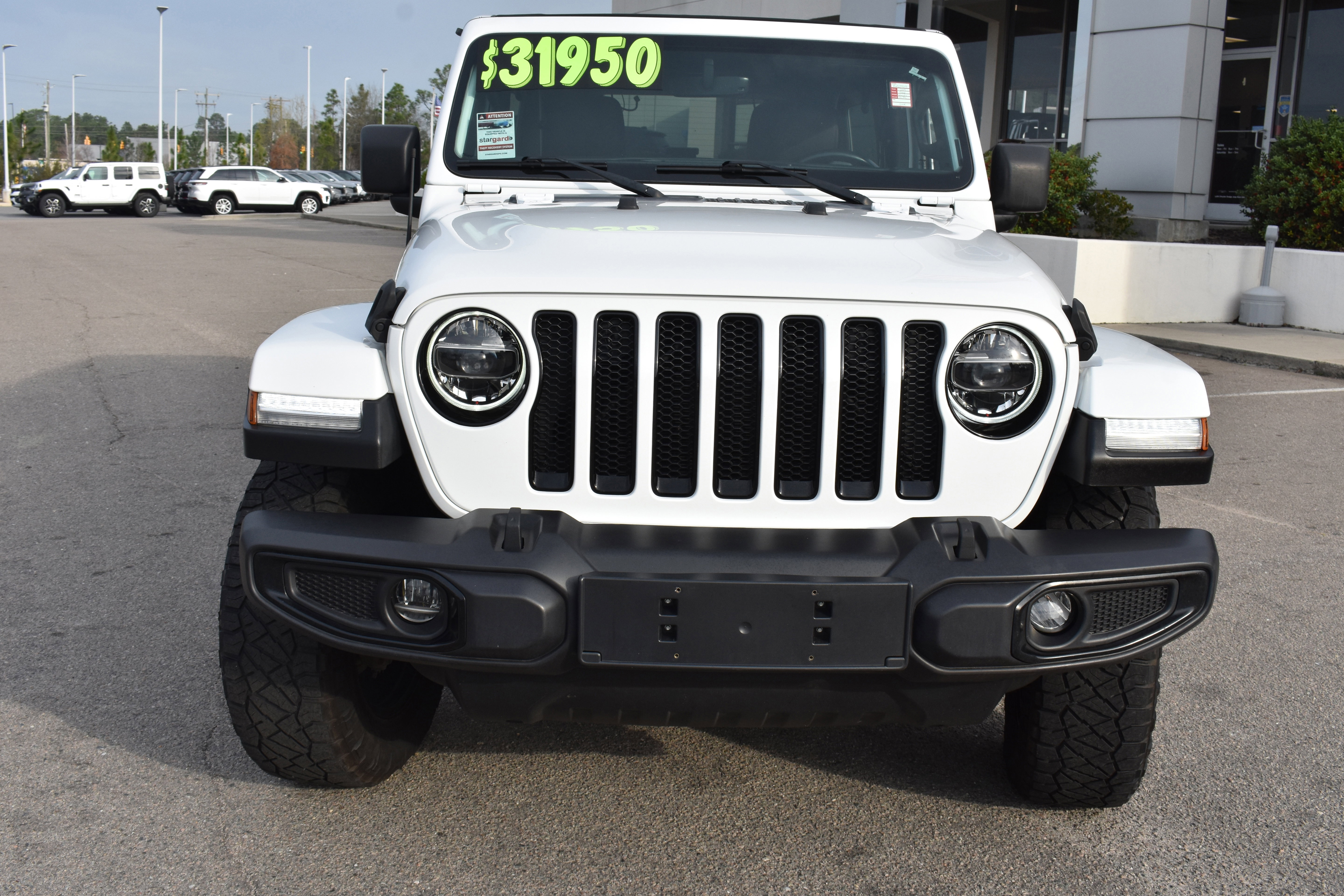 Used 2019 Jeep Wrangler Unlimited Sahara image 4