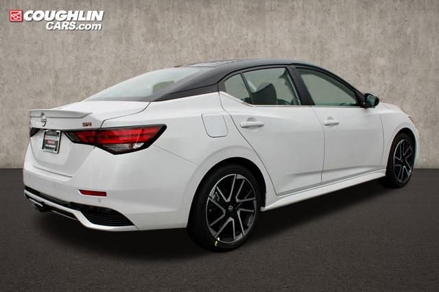 New 2025 Nissan Sentra SR image 5