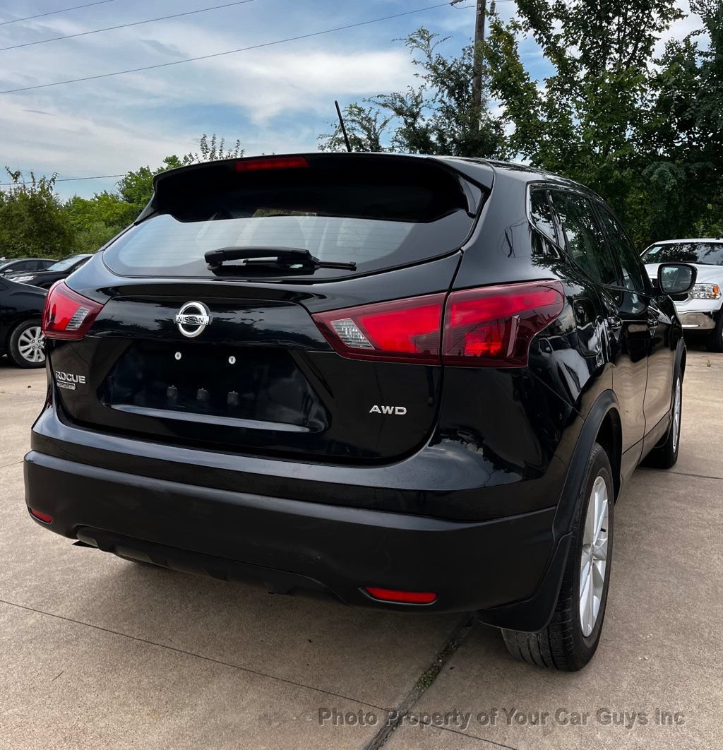 Used 2018 Nissan Rogue Sport S w/ S Appearance Package AWD/4WD image 7