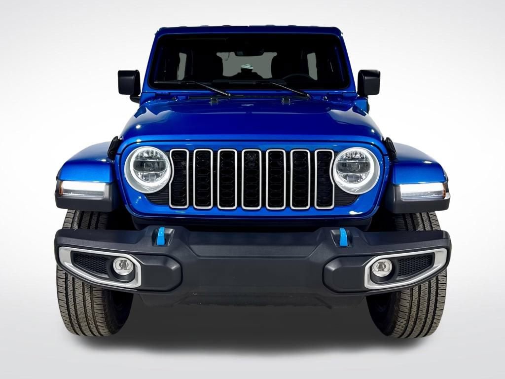 Used 2024 Jeep Wrangler Unlimited Sahara w/ Technology Group image 11