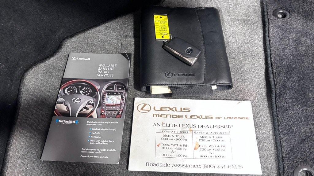 Used 2013 Lexus LS 460 AWD w/ Ultra Luxury Pkg image 35