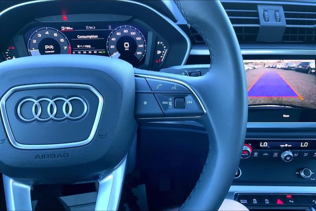 Certified 2025 Audi Q3 2.0T Premium w/ Convenience Package image 22