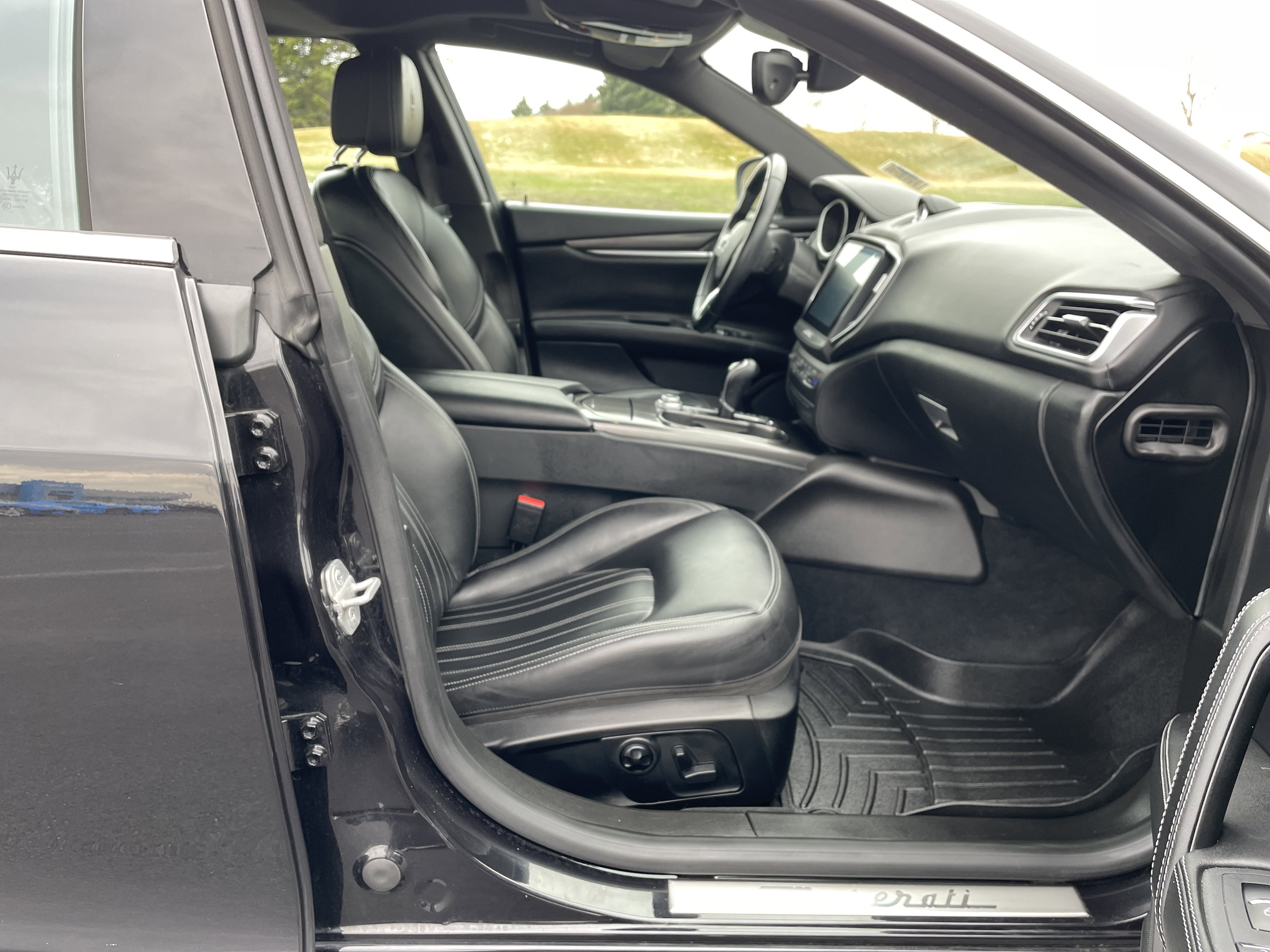 Used 2018 Maserati Ghibli S Q4 image 26