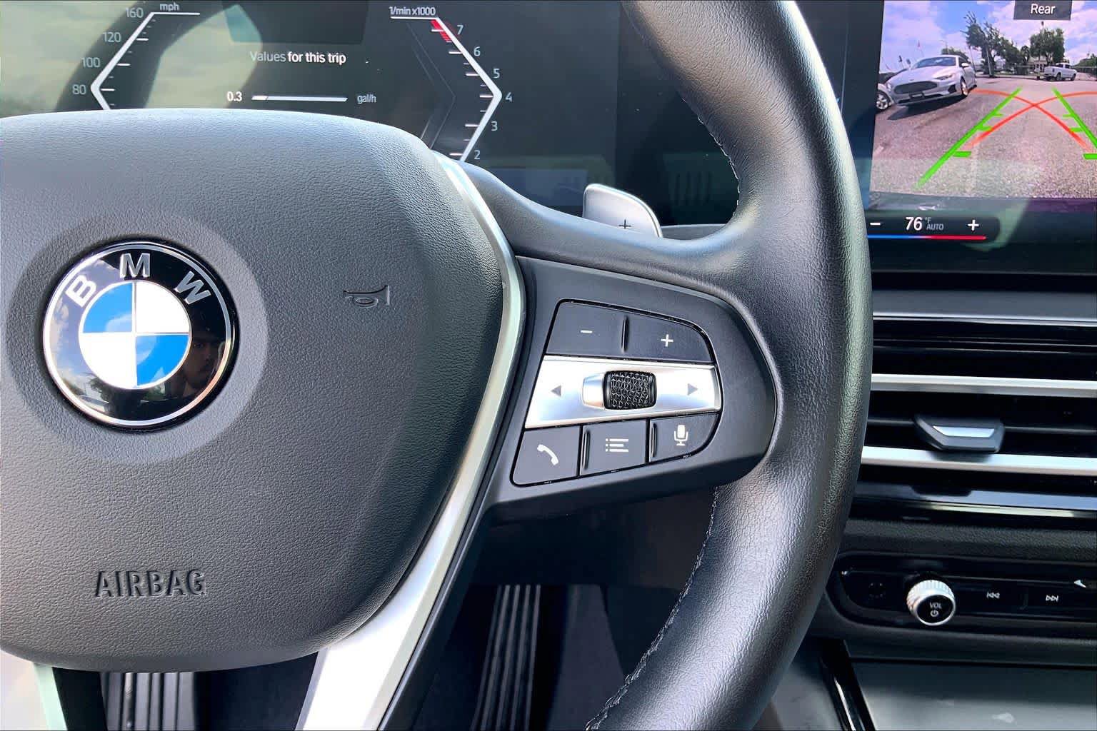 Used 2023 BMW 230i Coupe w/ Convenience Package RWD image 25