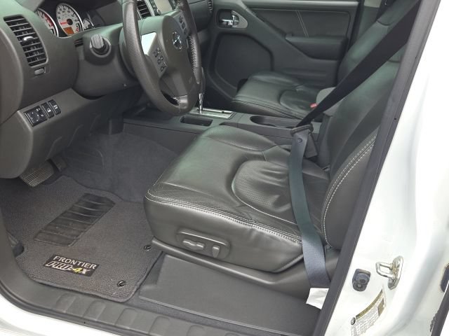 Used 2018 Nissan Frontier PRO-4X w/ Pro-4x Luxury Package AWD/4WD image 12