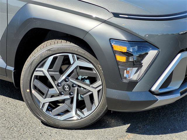 New 2026 Hyundai Kona SEL Premium image 5