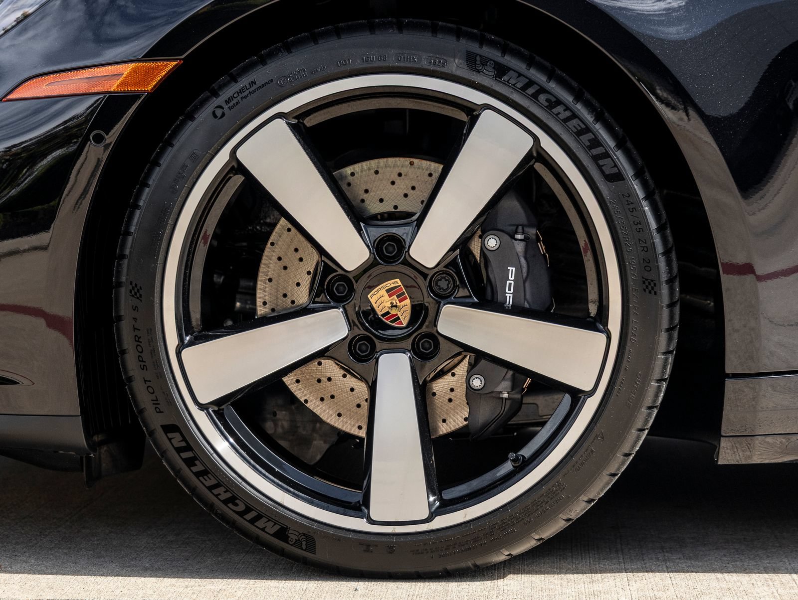 Certified 2026 Porsche 911 Carrera RWD image 17