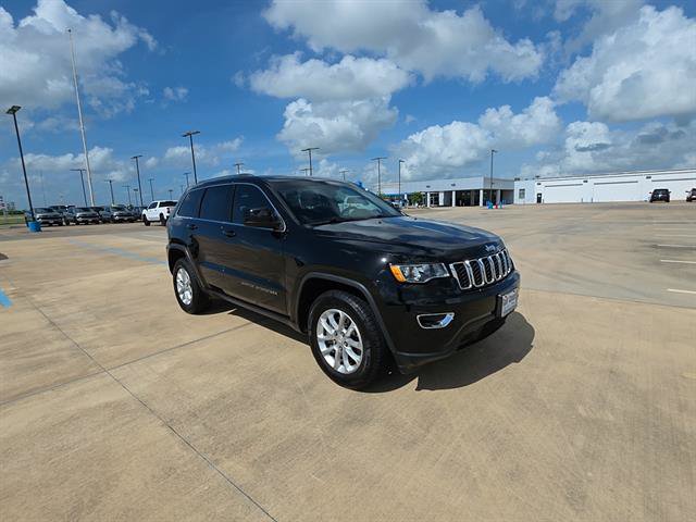 Used 2021 Jeep Grand Cherokee Laredo RWD image 3