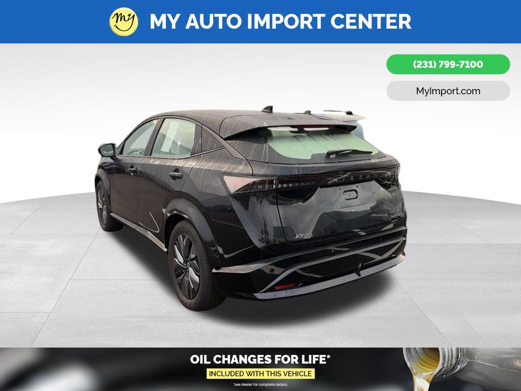 Used 2024 Nissan Ariya AWD image 5