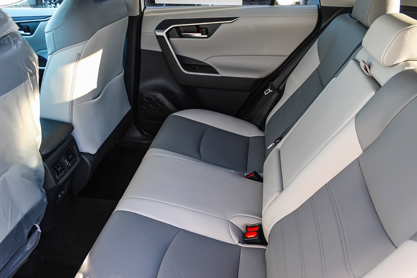 New 2025 Toyota RAV4 XLE Premium image 20