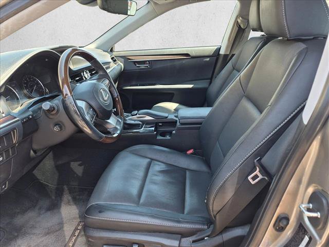 Used 2018 Lexus ES 350 w/ Navigation System Package FWD image 13