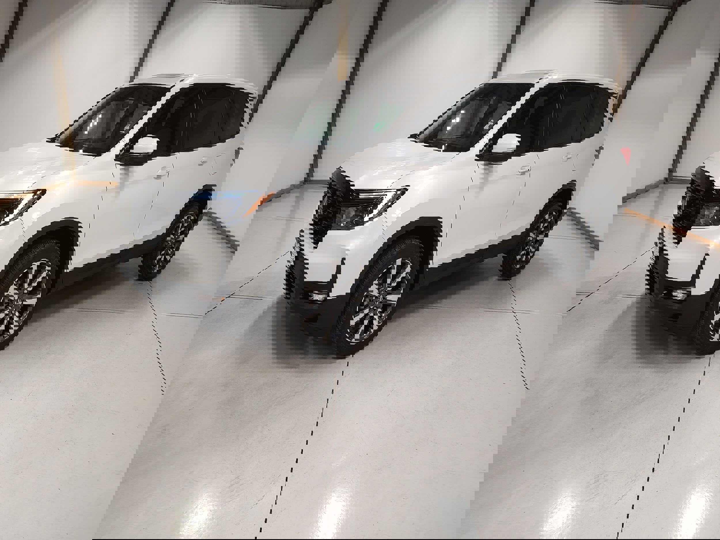 Used 2023 Honda Passport EX-L image 4