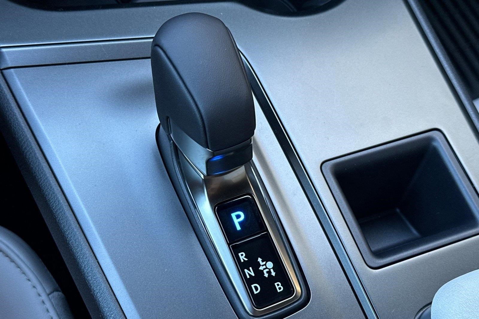 New 2026 Lexus UX 300h FWD image 17