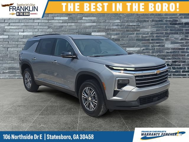Used 2026 Chevrolet Traverse LT w/ Driver Confidence Package FWD image 8