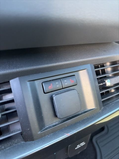 Used 2023 Ford F150 Lariat w/ Equipment Group 502A High image 33