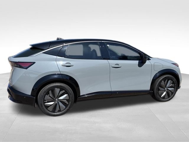 Certified 2024 Nissan Ariya AWD image 12