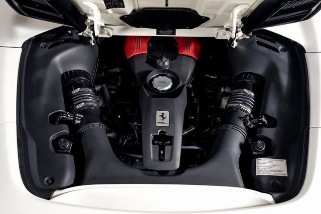 Certified 2018 Ferrari 488 Spider RWD image 9