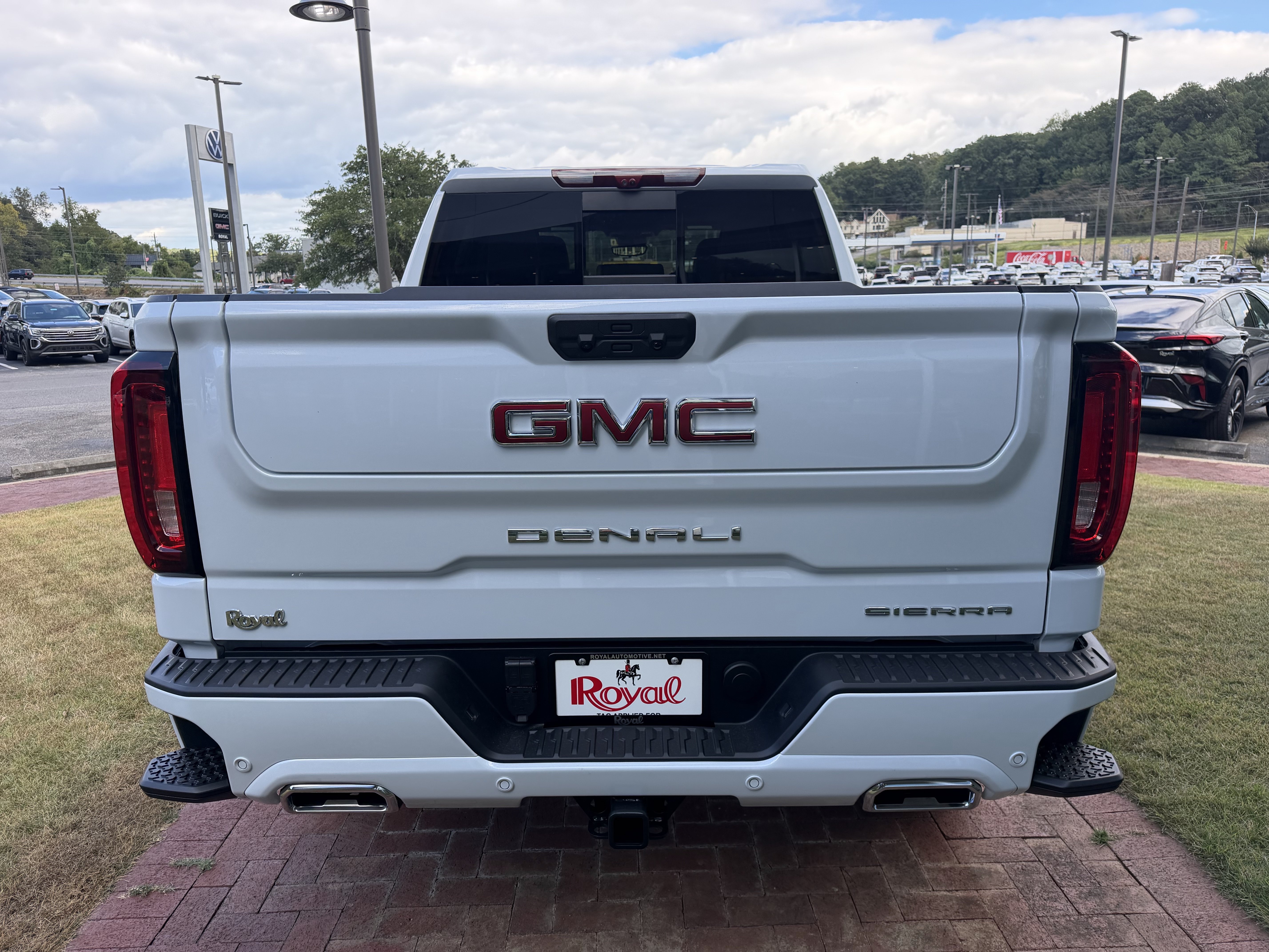 New 2026 GMC Sierra 1500 Denali AWD/4WD image 6