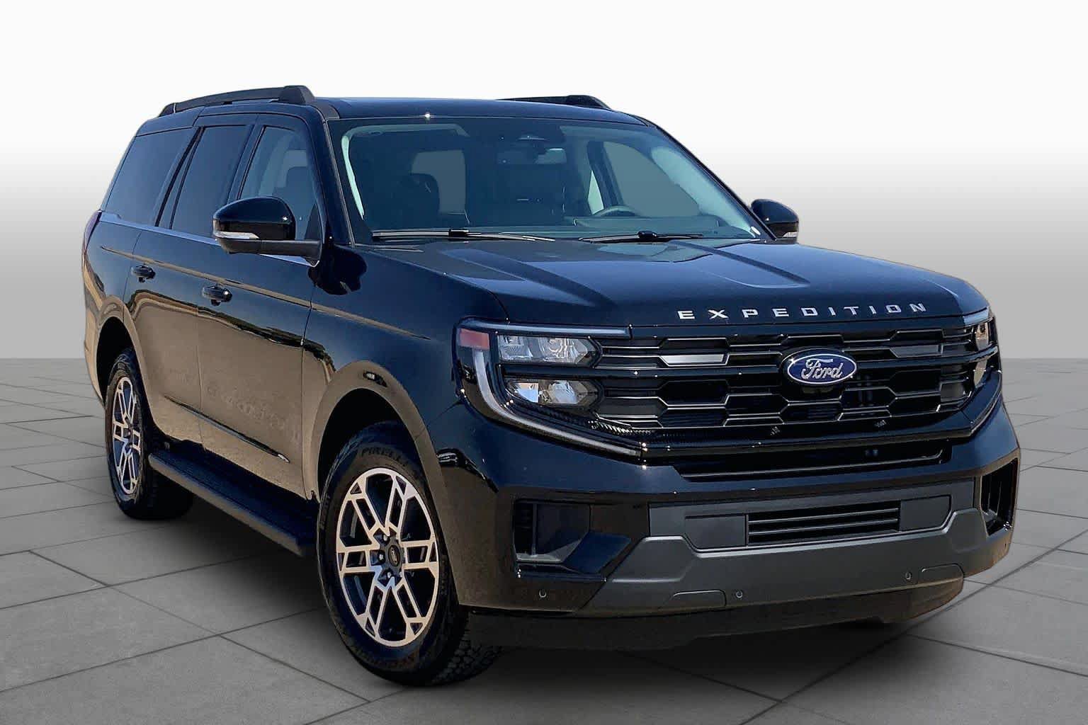 New 2026 Ford Expedition Active AWD/4WD image 2