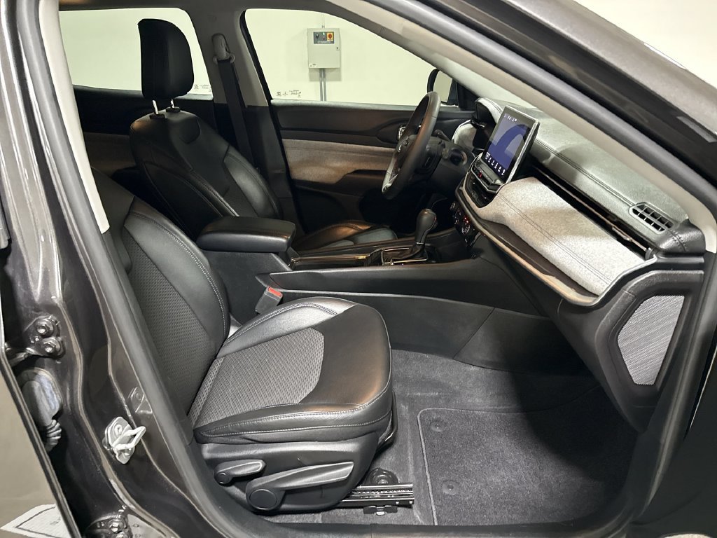 Used 2022 Jeep Compass Latitude AWD/4WD image 21
