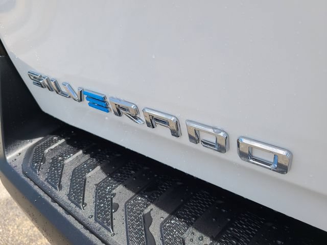 New 2026 Chevrolet Silverado EV LT w/ Plus Package AWD/4WD image 9