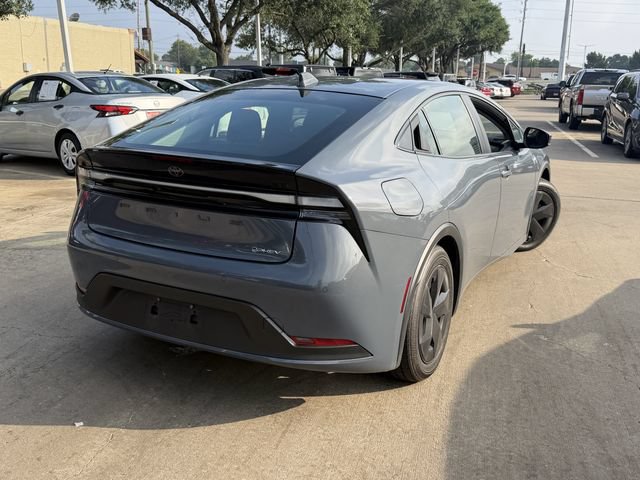 Used 2025 Toyota Prius Plug-In Hybrid FWD image 5