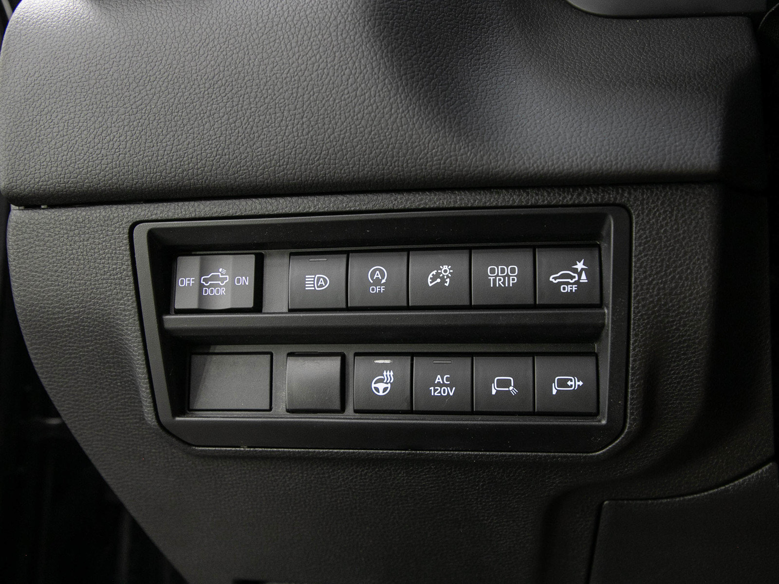Used 2023 Toyota Tundra Limited AWD/4WD image 26