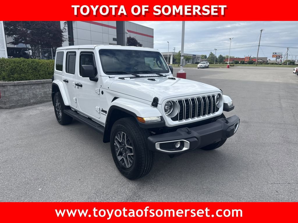Used 2025 Jeep Wrangler Unlimited Sahara AWD/4WD image 1