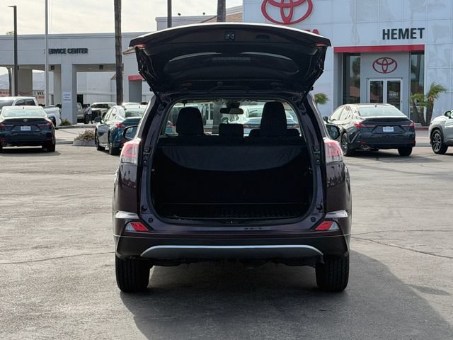 Used 2018 Toyota RAV4 XLE w/ All Weather Liner Package AWD/4WD image 6