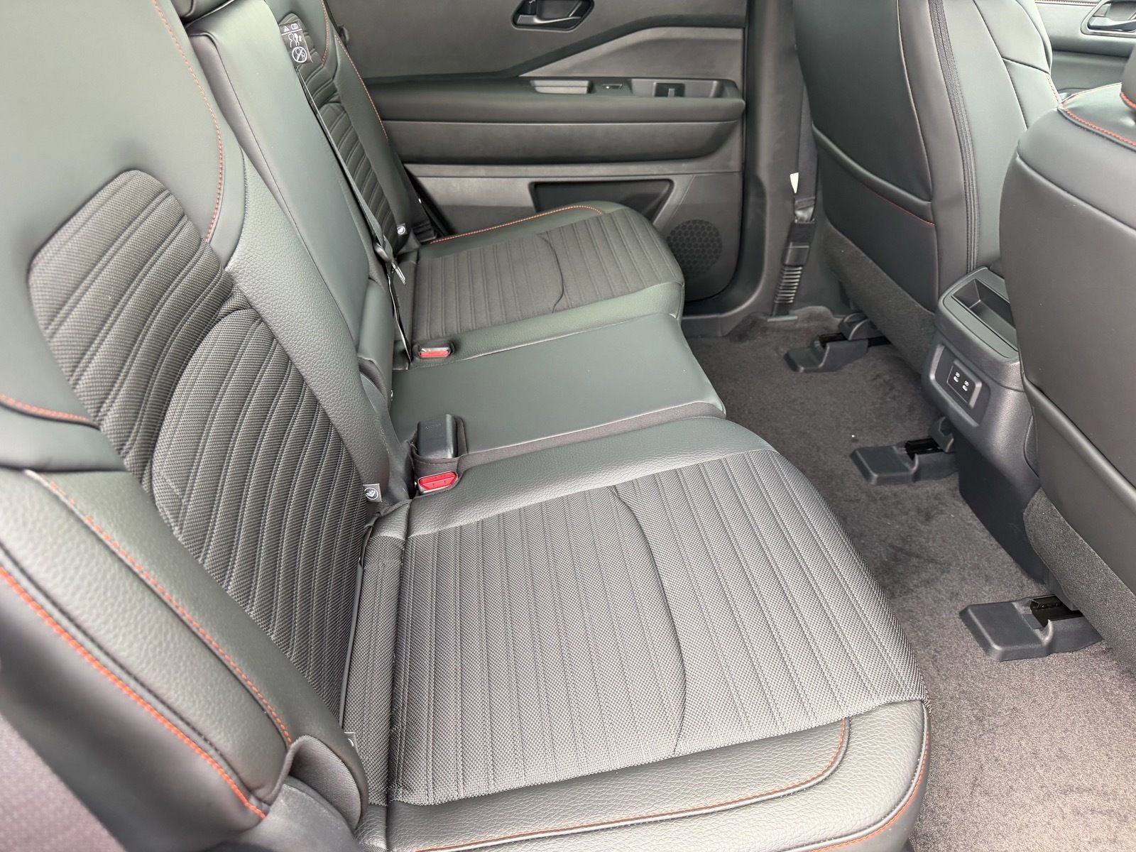 New 2026 Nissan Pathfinder Rock Creek AWD/4WD image 17