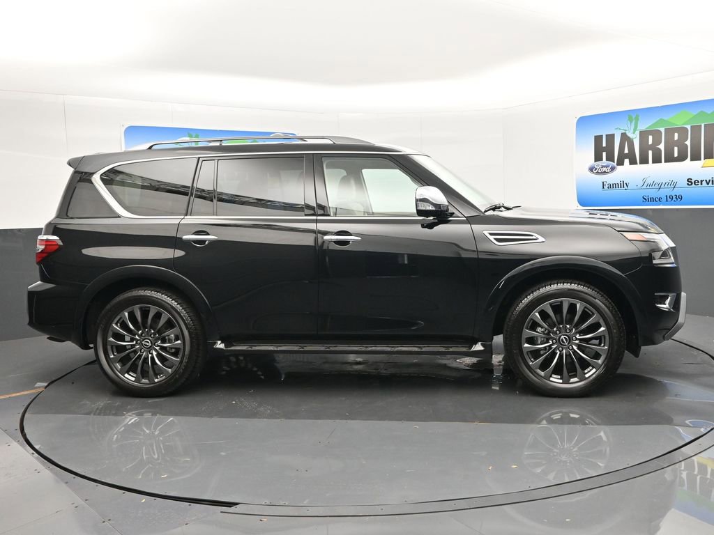 Used 2024 Nissan Armada Platinum w/ Captain's Chairs Package image 7