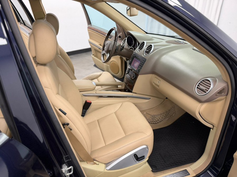Used 2010 Mercedes-Benz ML 550 4MATIC image 37