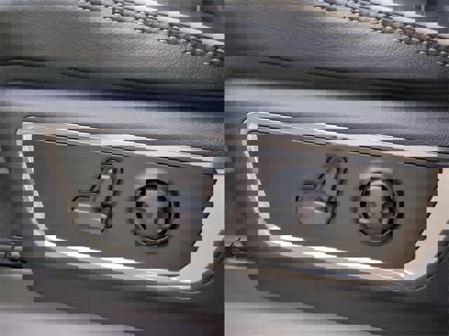 New 2025 RAM 1500 Laramie image 18