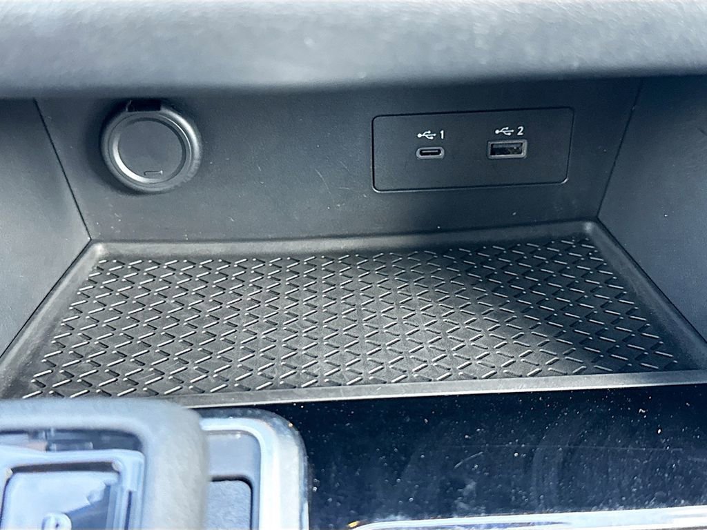 Used 2025 Nissan Pathfinder SV FWD image 20
