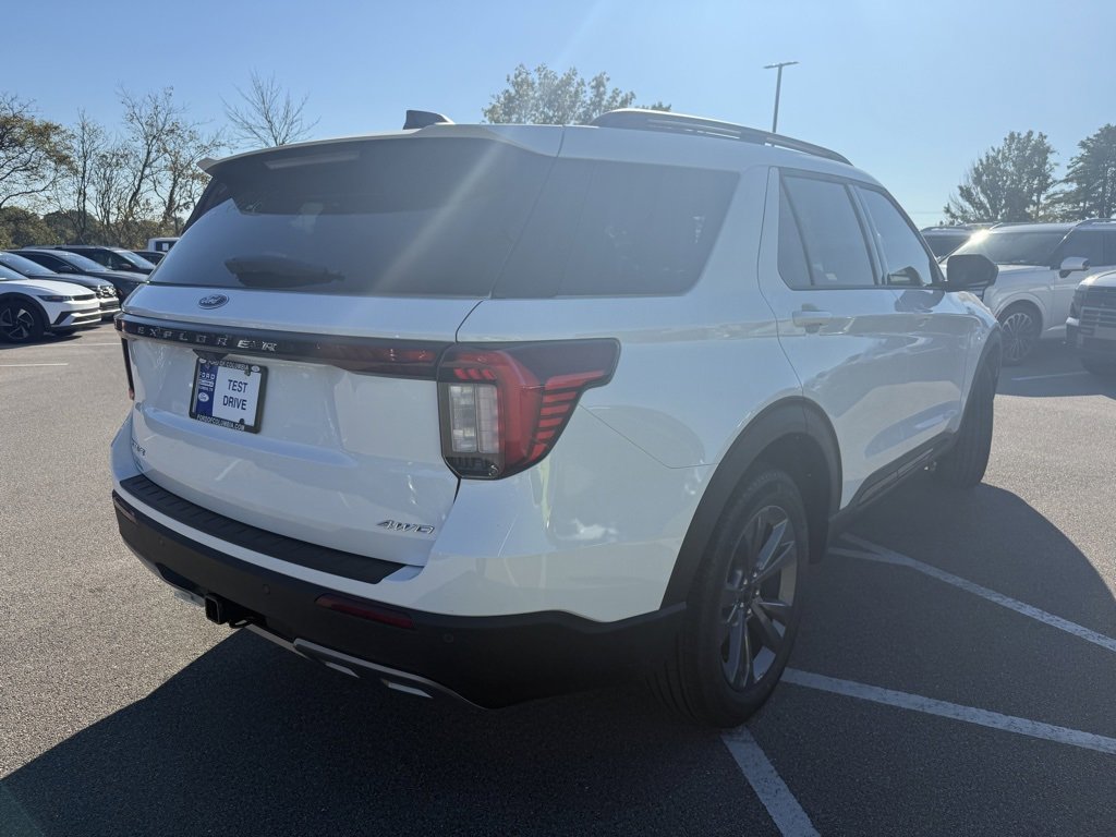 New 2026 Ford Explorer Active image 6