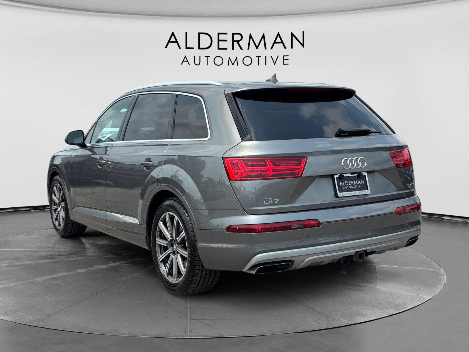 Used 2018 Audi Q7 3.0T Prestige AWD/4WD image 3